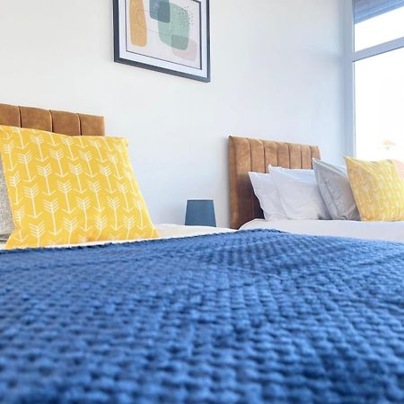 1 Bedroom Apartment - Flitwick - Contractor Friendly - Tourist Ready - Full Kitchen - Wifi - Smart Tv - Sofa Bed - Free Parking - Ideal For Short Or Long Stays Esterno foto